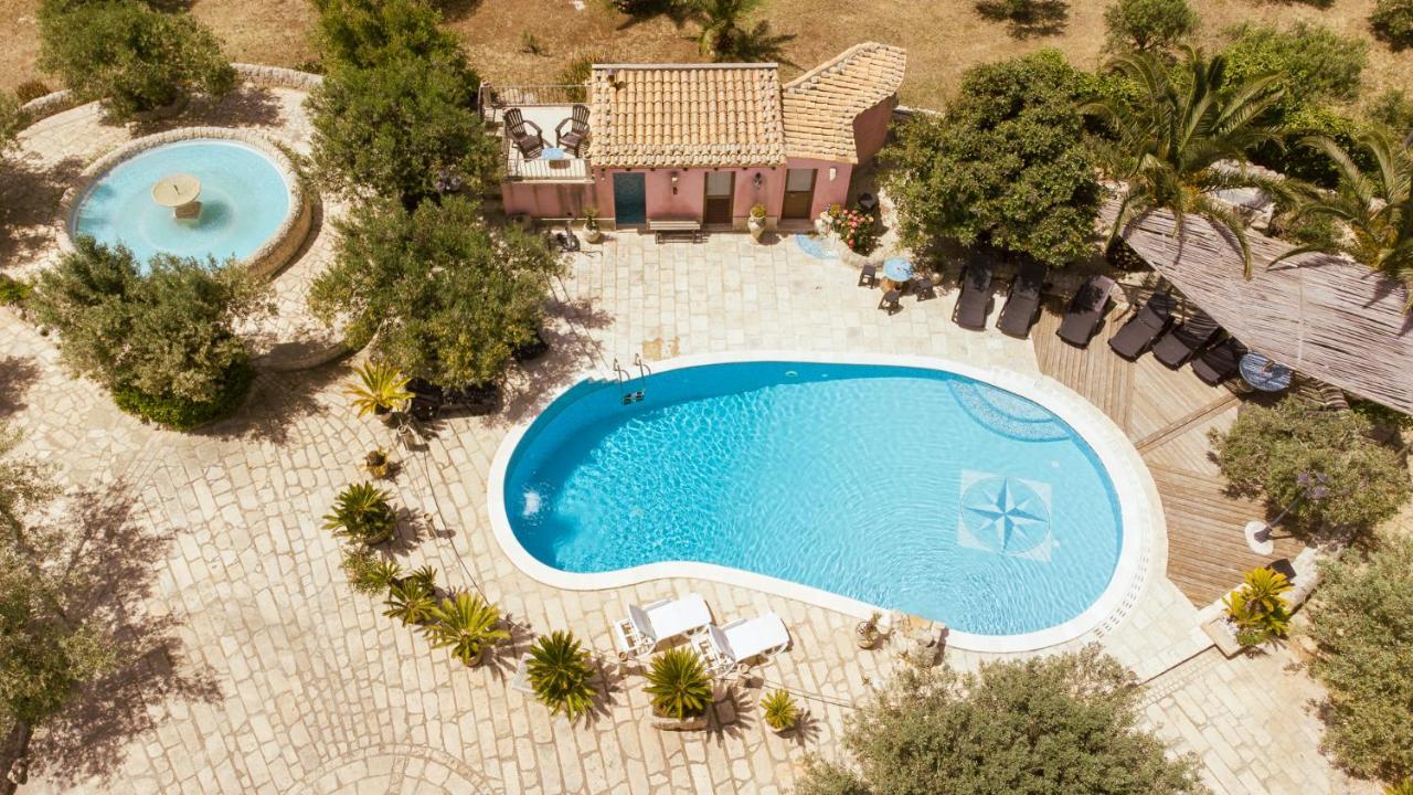 Dependance In Villa Con Piscina ラグーザ エクステリア 写真