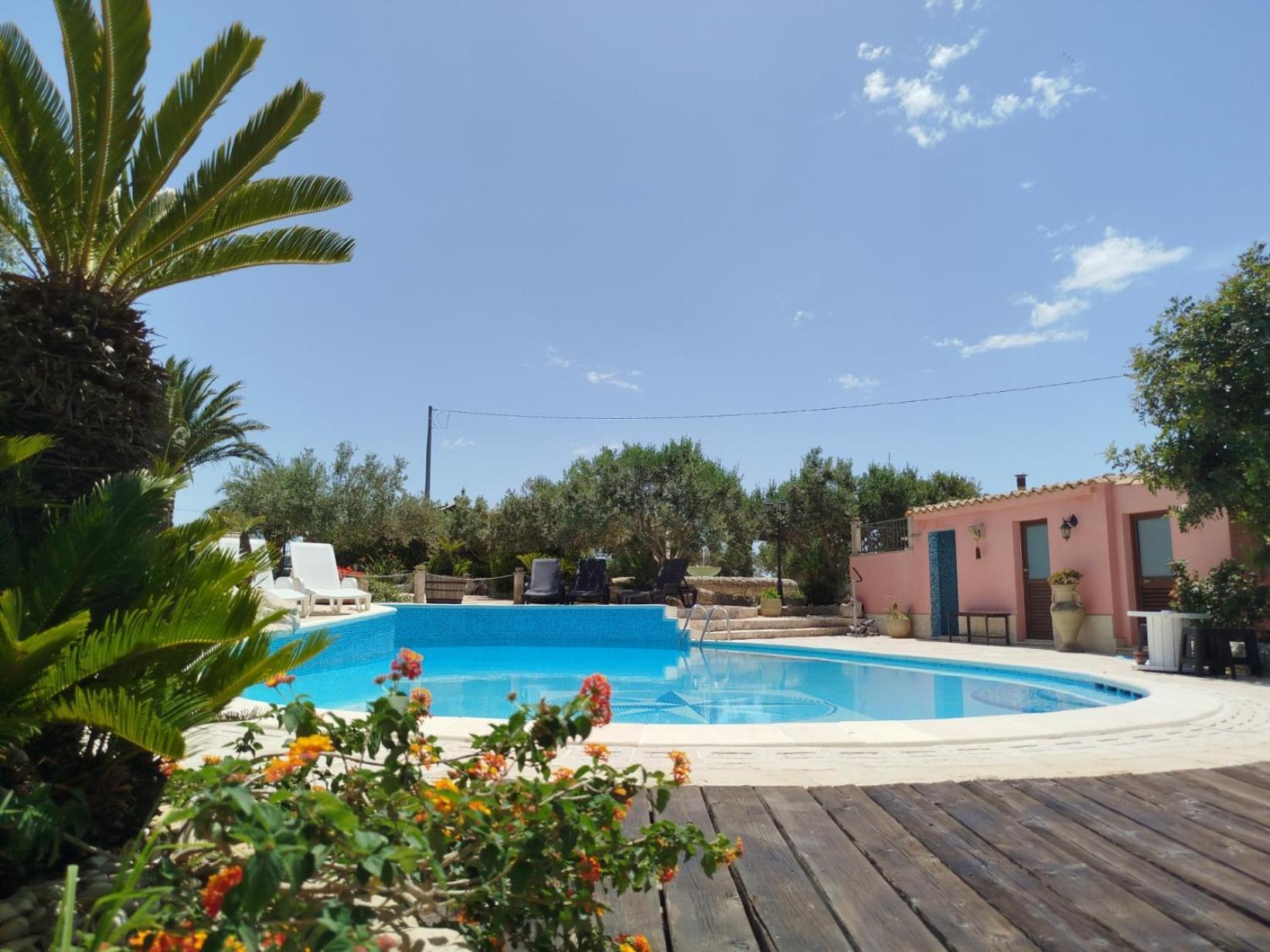 Dependance In Villa Con Piscina ラグーザ エクステリア 写真